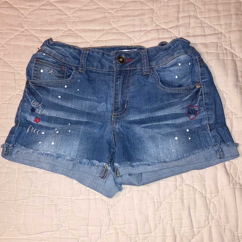 Short pants